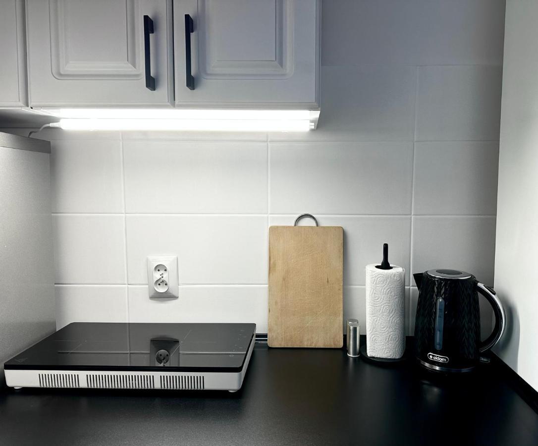Charming Apartment In The City Center 바르샤바 외부 사진