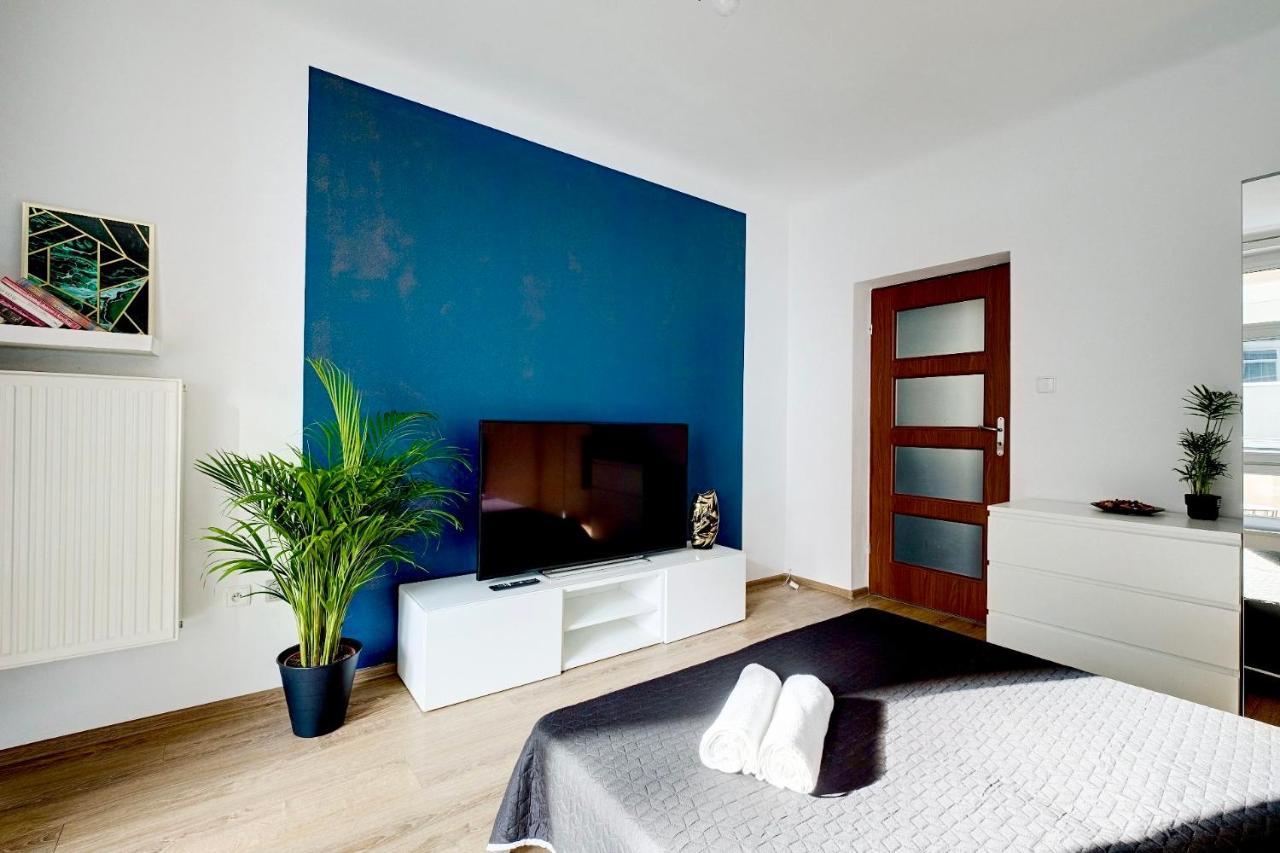 Charming Apartment In The City Center 바르샤바 외부 사진